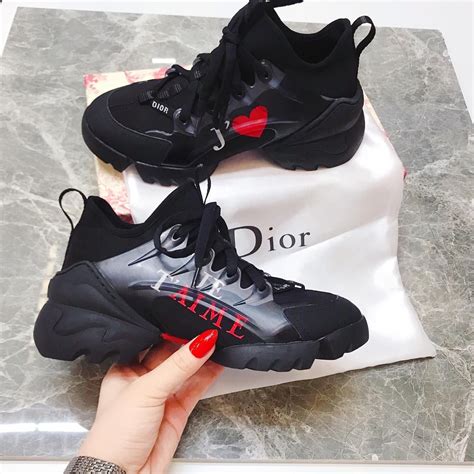 christian dior d connect shoes.